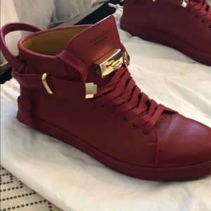 Men’s Red Buscemis (Size 10)